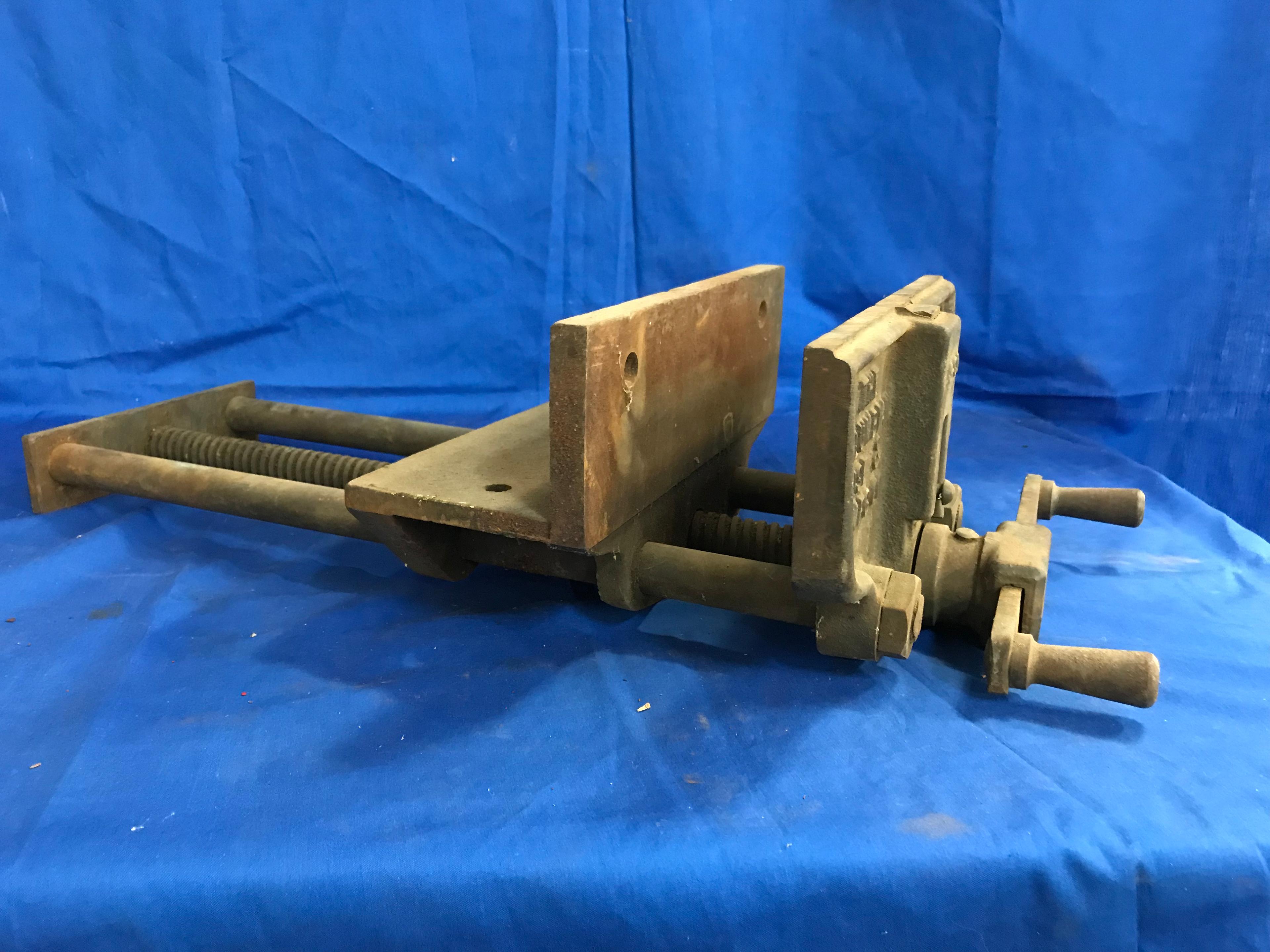 COLUMBIAN 3-GD BENCH VISE