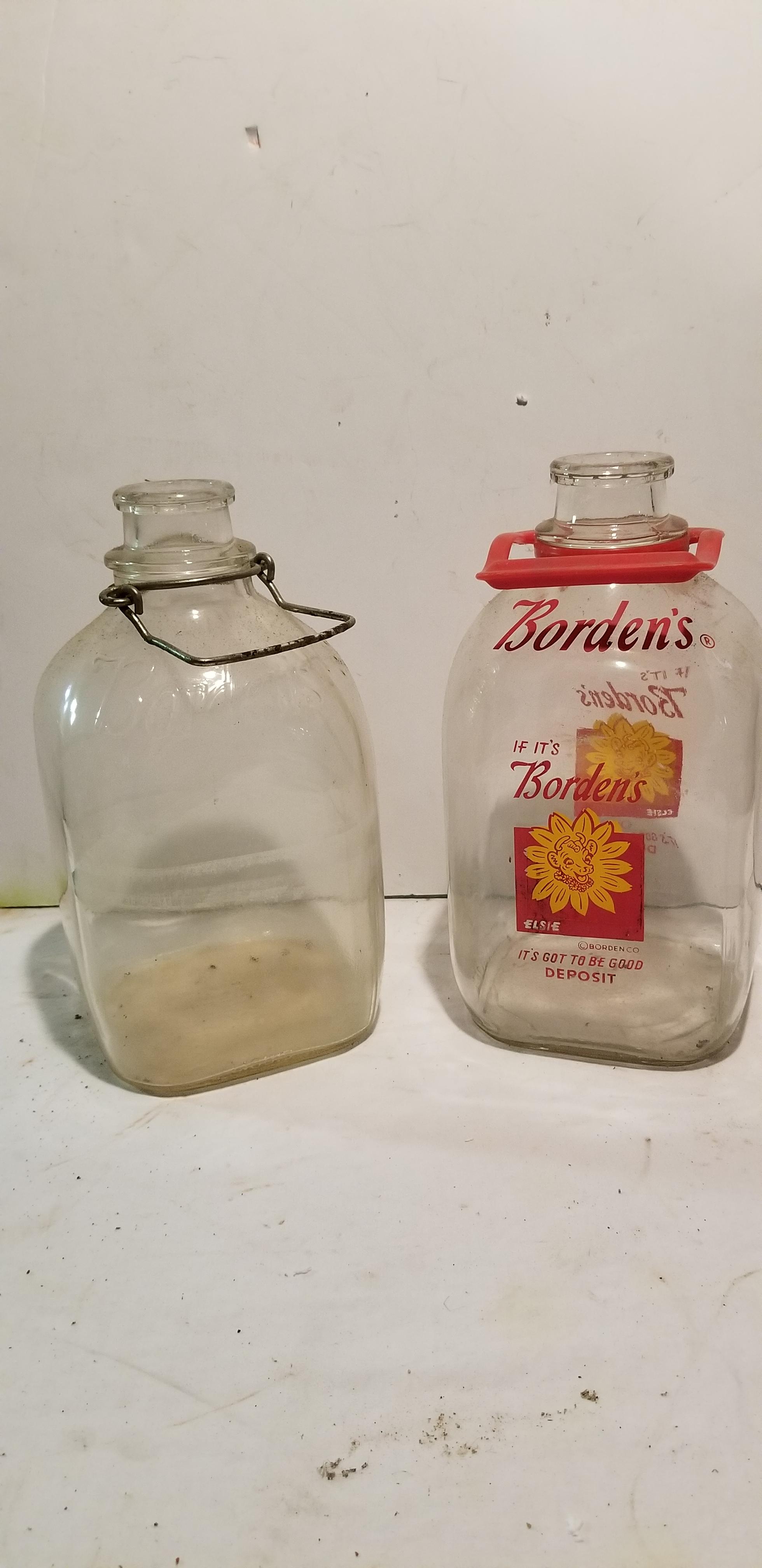 (2) BORDENS 1 GALLON GLASS MILK JUGS