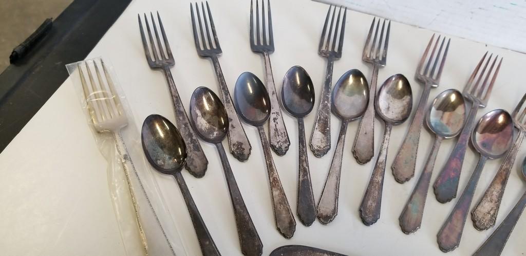 (43) PCS. TREASURE STERLING FLATWARE (LUNT?)