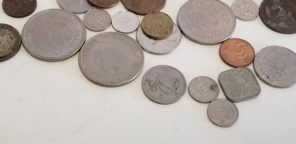 ASSORTED FOREIGN COINS