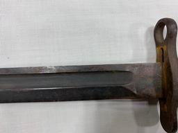 US M 1905 BAYONET WITH WWII SCABBARD