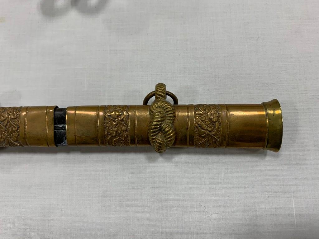 NAVAL OFFICERS' SWORD - MODEL 1852