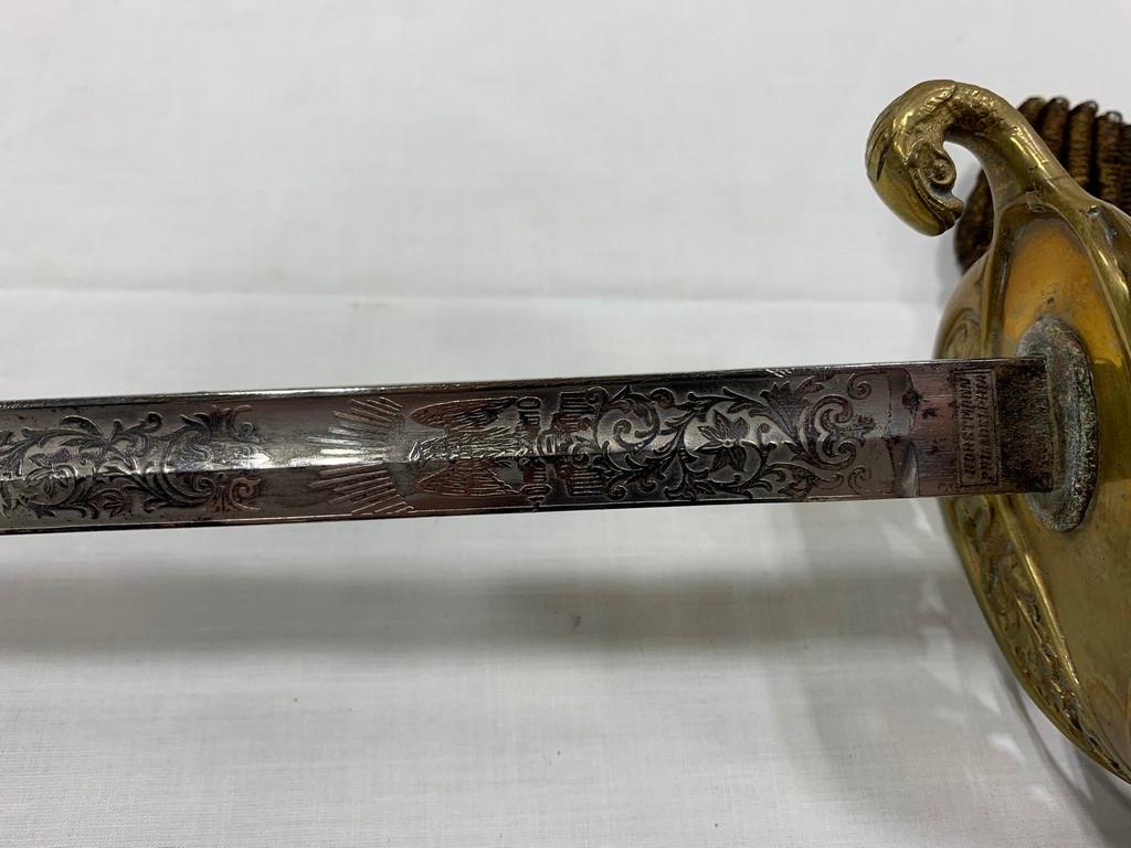 NAVAL OFFICERS' SWORD - MODEL 1852