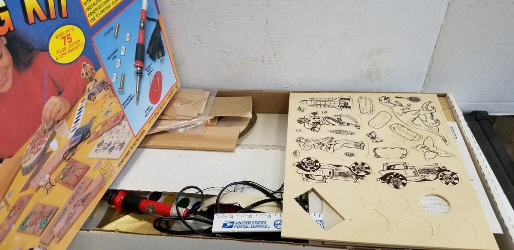 VINTAGE GAMES & WOODBURNING KIT