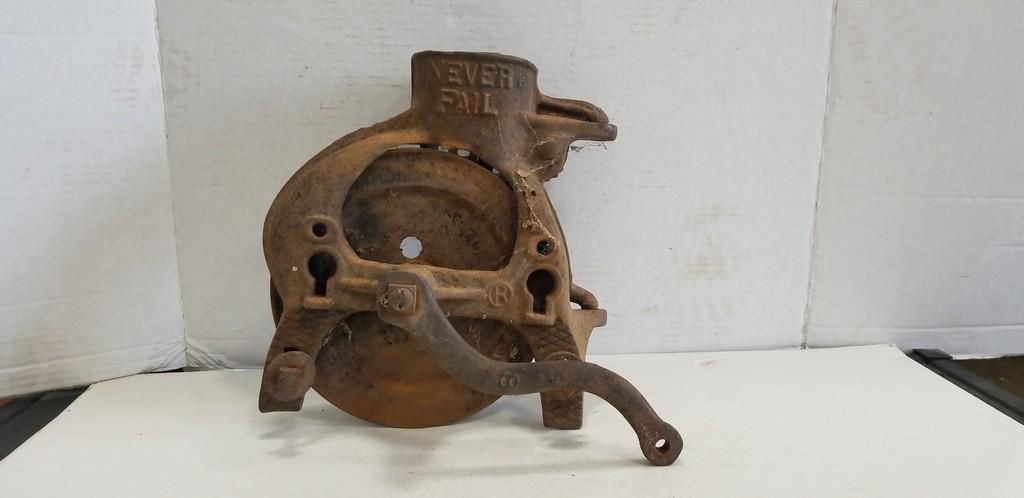 ANTIQUE NEVER FAIL CORN SHELLER