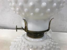WESTMORELAND SWAN VASE & HOBNAIL OIL LAMP