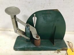 FARM  MASTER SEARS, ROEBUCK & CO EGG SCALE