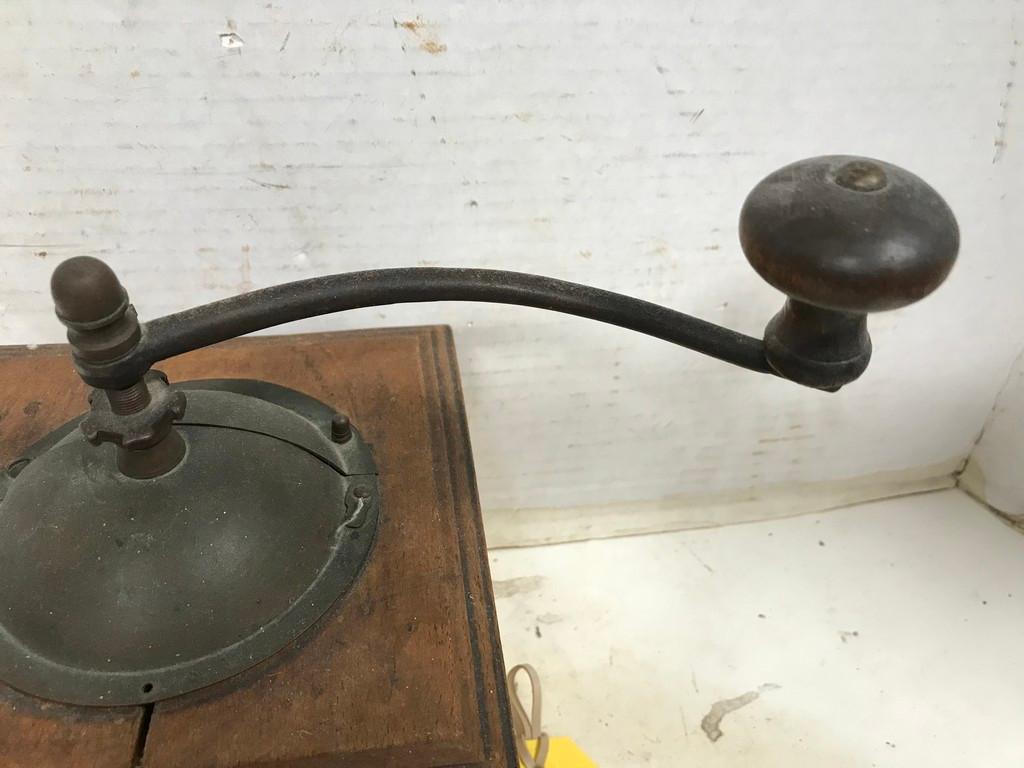 PEUGEOT & CO COFFEE GRINDER