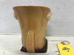 ROSEVILLE #282 8" VASE