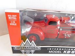 INTERNATIONAL FIRETRUCK MODEL KB5