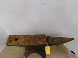 LARGE CAST IRON ANVIL