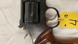 SMITH & WESSON MODEL 19-5 .357 MAGNUM CAL REVOLVER W/ BOX & PAPERS