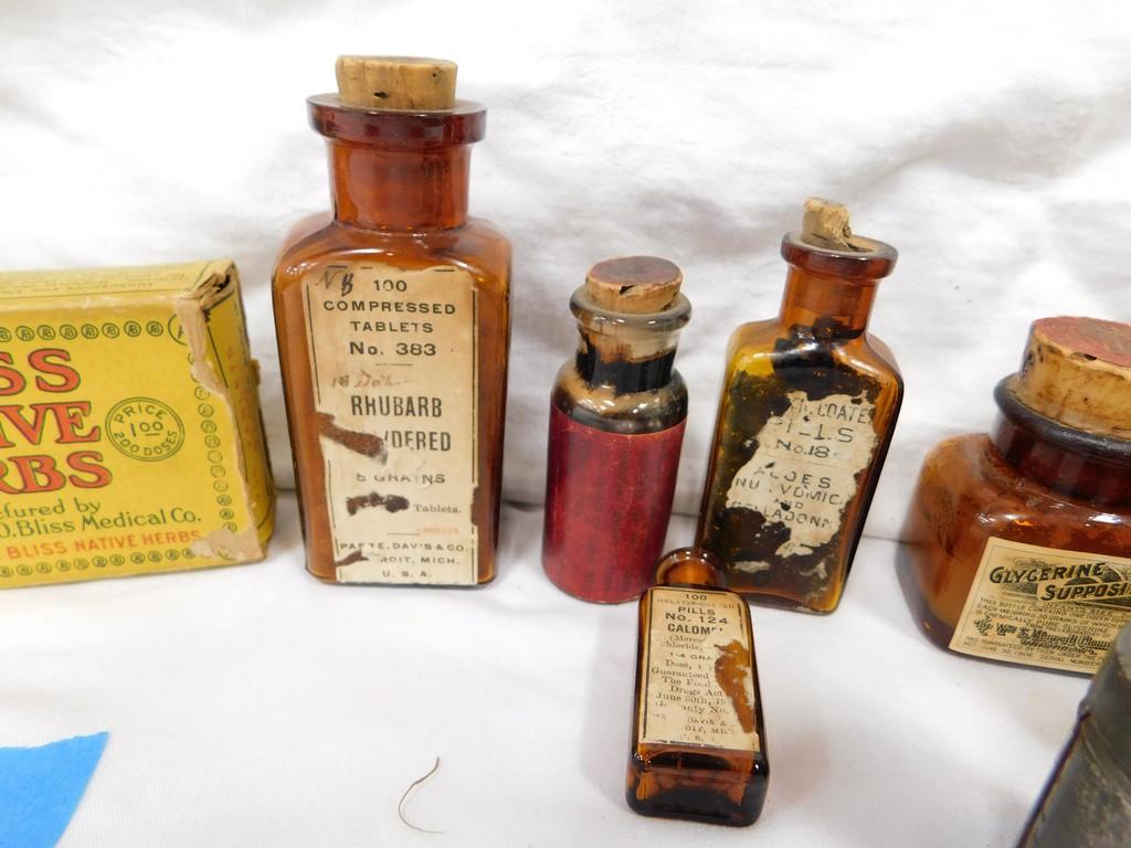 FLAT OF BROWN MEDICINE BOTTLES