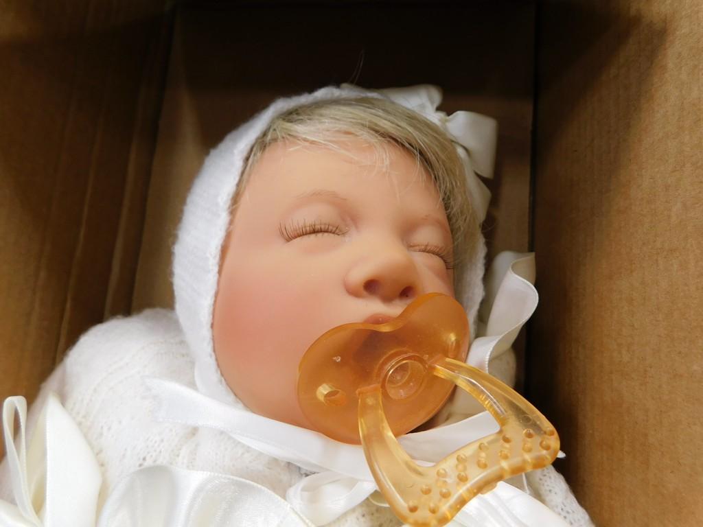 LEE MIDDLETON "FIRST BORN" DOLL