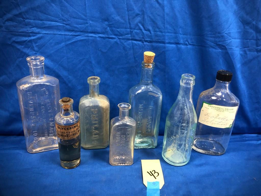 LOT OF ANTIQUE MEDICINE BOTTLES