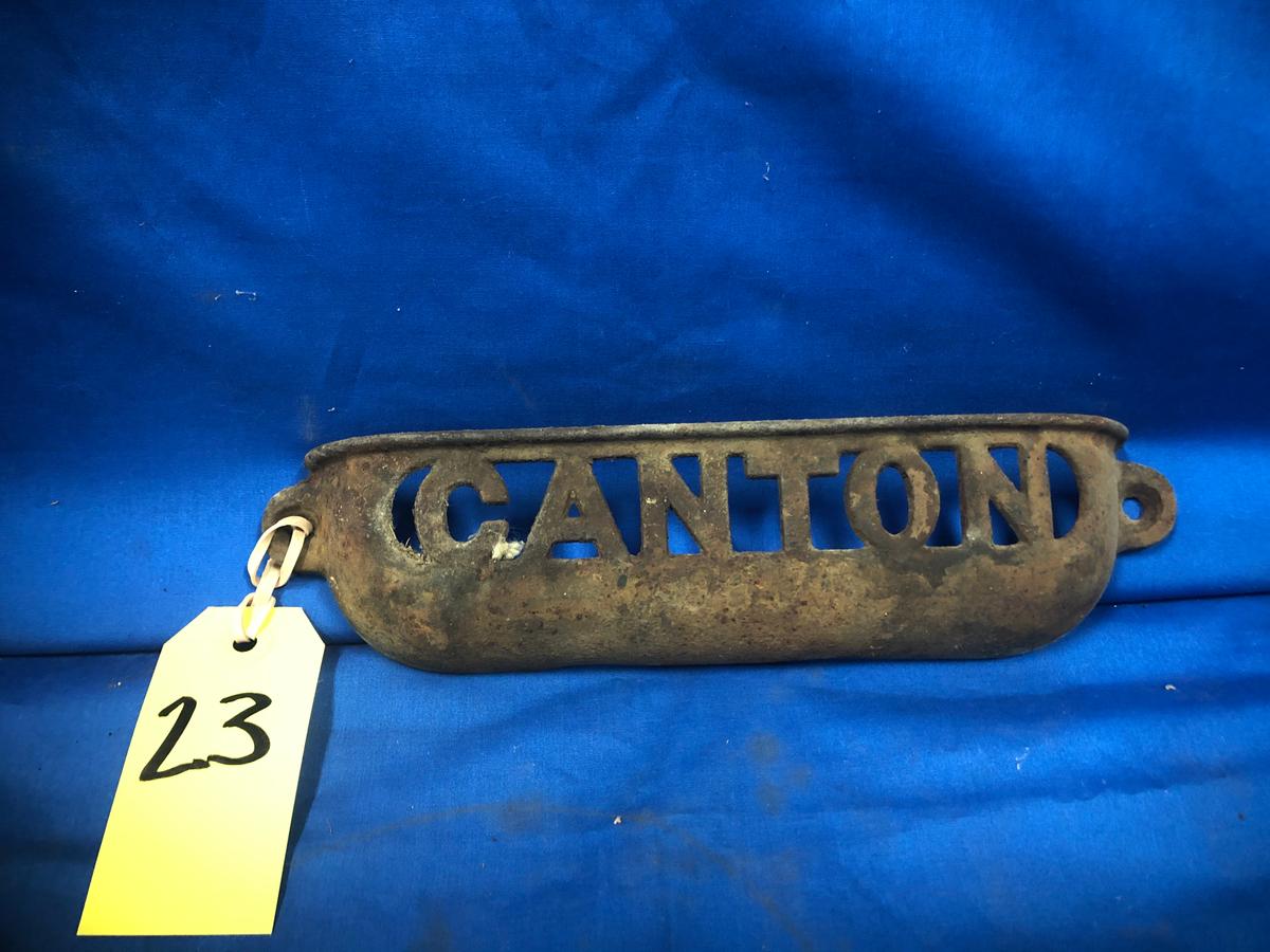 CANTON IRON HORSE DRAWN IMPLEMENT TOOL BOX