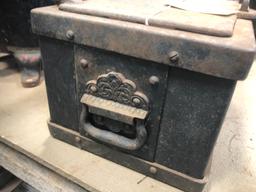 UNIQE, VERY HEAVY IRON LOCK BOX