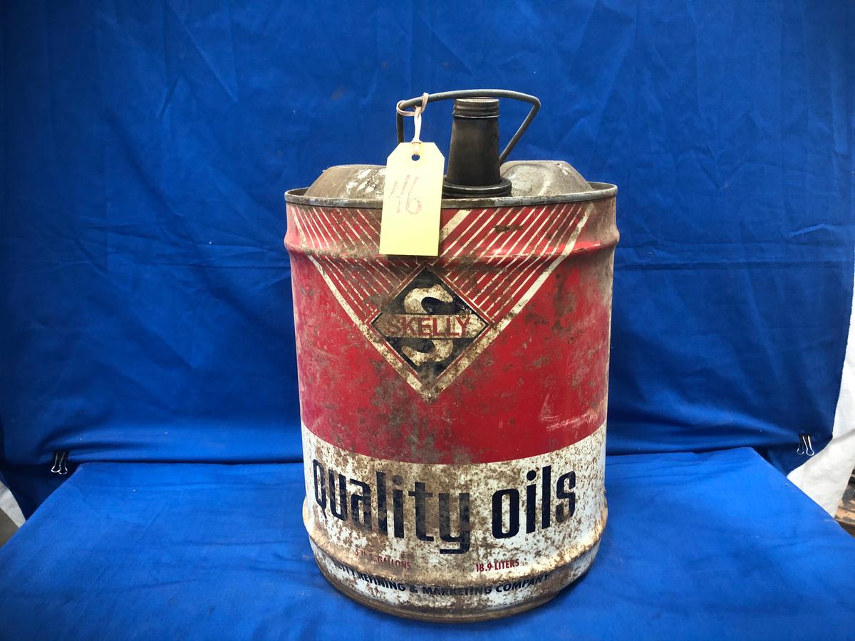 SKELLY QUALITY OILS 5GAL CAN