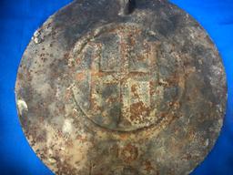 INTERNATIONAL HARVESTER CAST IRON PLANTER LID