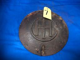 INTERNATIONAL HARVESTER CAST IRON PLANTER LID