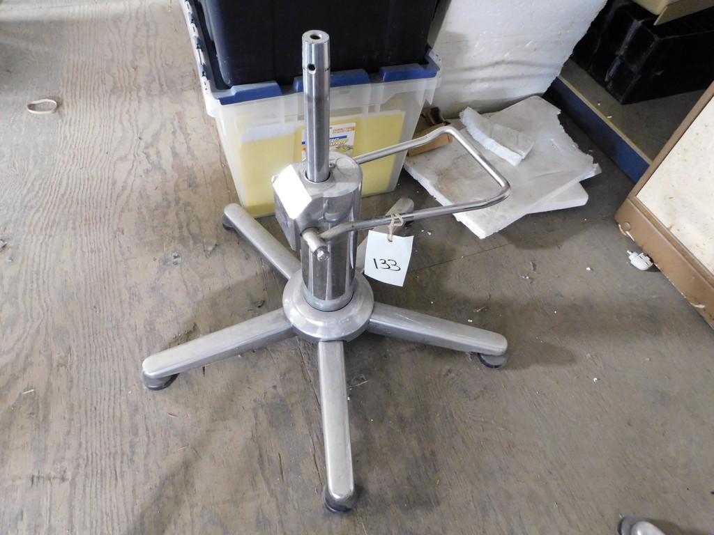 HYDRAULIC SALON CHAIR BASE W/ 5 LEGS