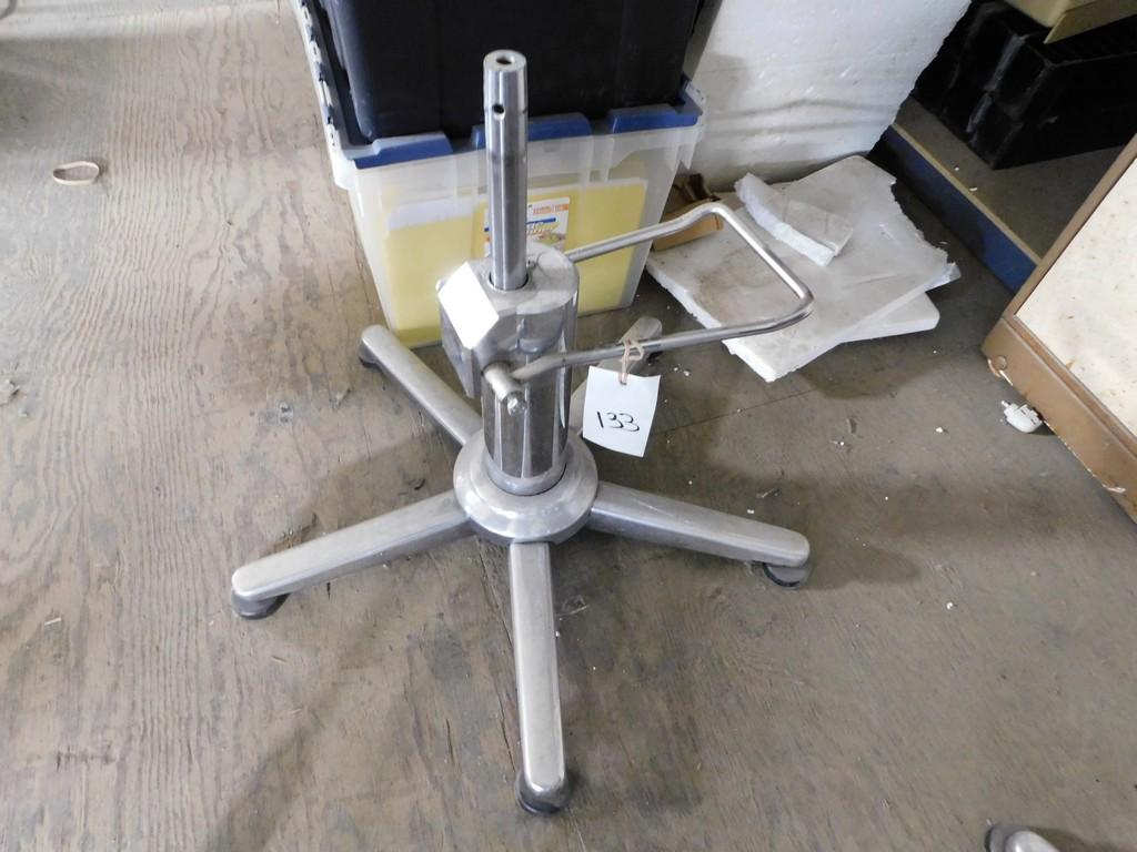 HYDRAULIC SALON CHAIR BASE W/ 5 LEGS