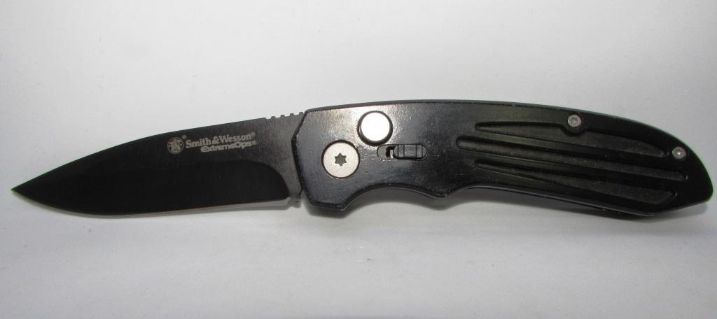 SMITH & WESSON SWITCHBLADE AUTO EXTREME OPS KNIFE