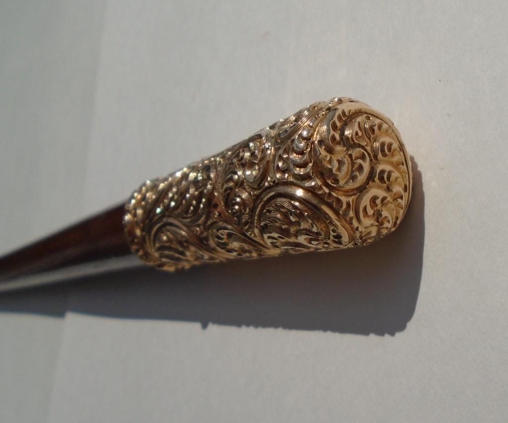 GOLD TOP PRESENTATION CANE WOOD WALKING STICK