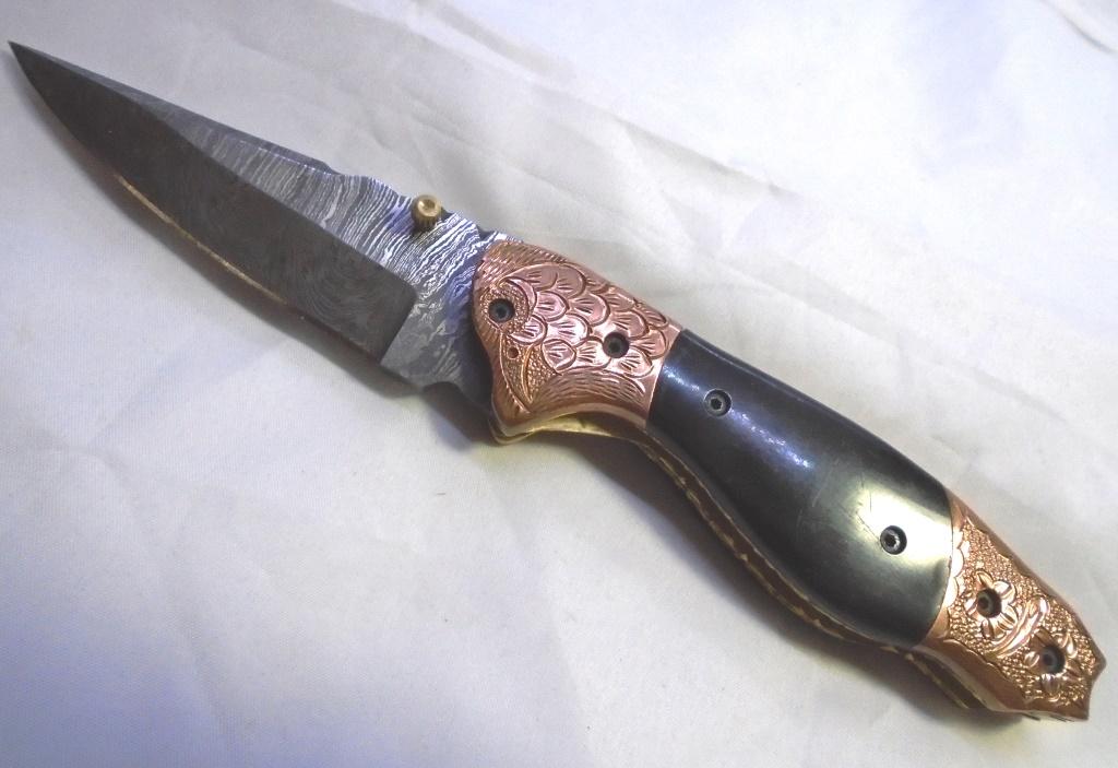 DAMASCUS POCKET KNIFE BULL HORN