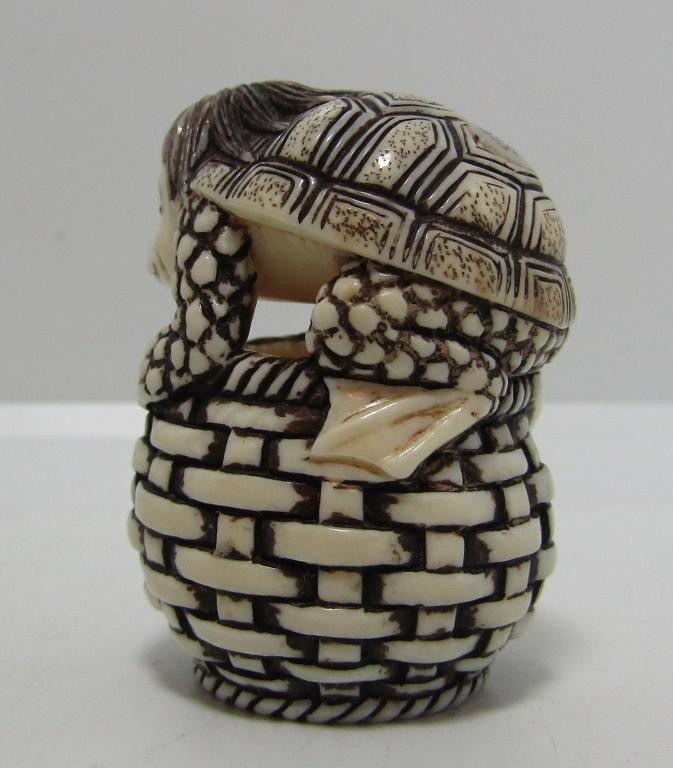 SIGNED CARVED NETSUKE TURTLE & BASKET FOSSIL