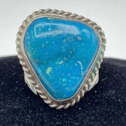 17 GRAM STERLING TURQUOISE NAVAJO MANS RING