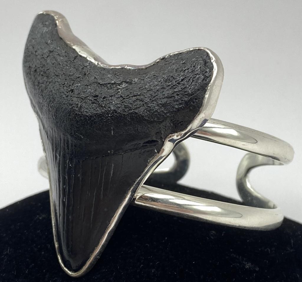 2" SHARK TOOTH STERLING BRACELET CHARLES ALBERT