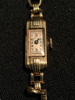 Vintage Waltham 14K Solid Gold Ladies Wristwatch