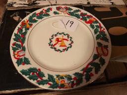 Royal Majestic 50 Piece Translucent China, Christmas Eve Pattern