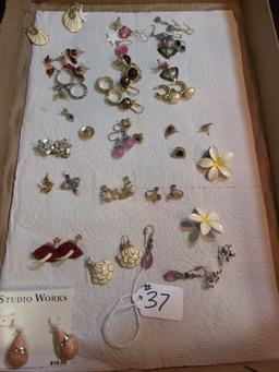 (30) Pair Of Fashion Earrings-Wide Variety Of Styles & Designs