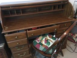 Pressed Wood Roll-Top Desk W/Chair