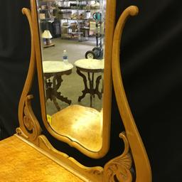 Antique Birds-Eye Maple Vanity Dresser W/Claw Feet & Beveled Mirror