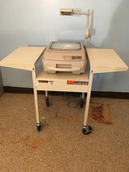 Apollo Concept Overhead Projector W/Wheeled Cart,  Cafeteria