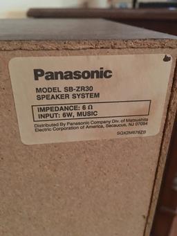 Panasonic Model SB-2R30 Speakers W/SL-H307 turntable Remote, & Cabinet