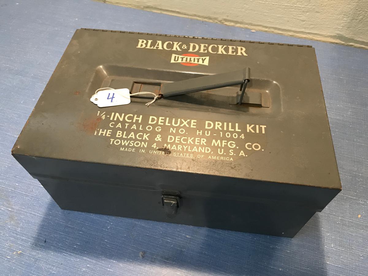Black N Decker 1/4" Deluxe Drill Kit in Metal Case