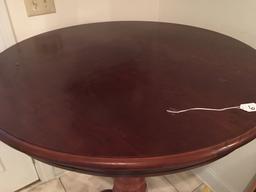 Wooden Pedestal Style Round Bar Table