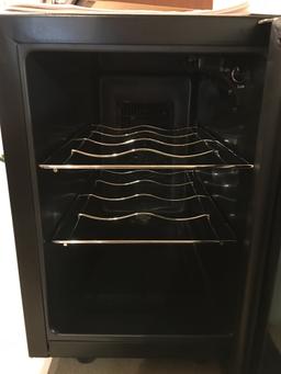 Magic Chef Wine Cooler Cabinet