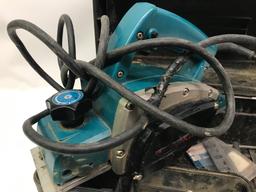 Makita Power Planer Model 1900B W/Case