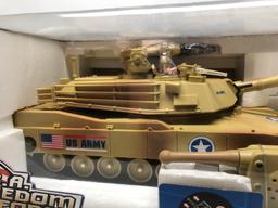 Unopened USA Freedom Force M-1 Tank W/Wireless Remote