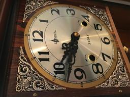 "London" 31 Day Mantle Clock W/Pendelum & Key