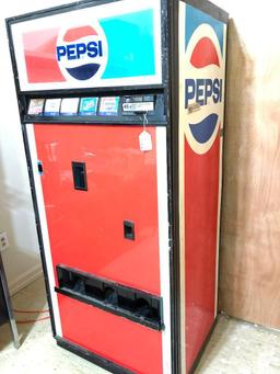 Vintage, Pepsi Vending Machine, Will need repaired