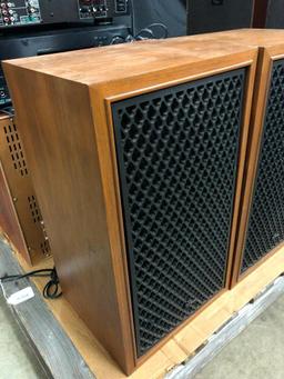 Pair of Sansui SP1000 Speakers