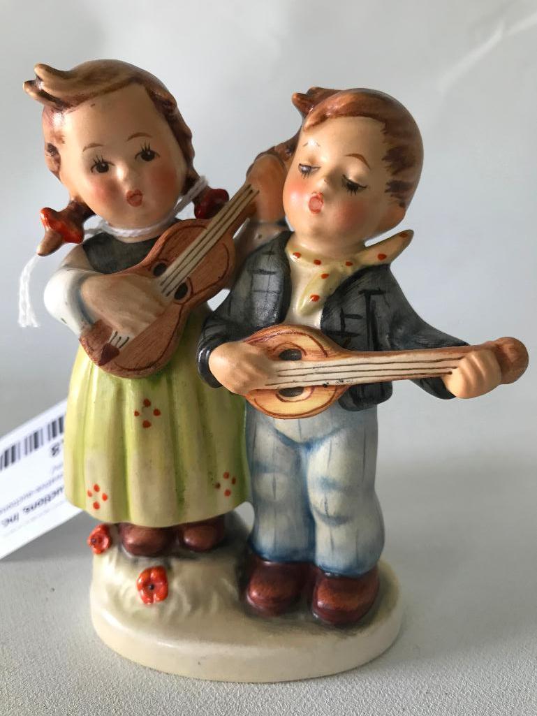 Hummel Figurine "Happy Days" (#150 2/0)