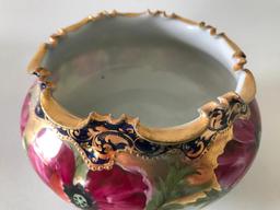 Vintage Porcelain Footed Bowl W/Hand Painted Floral Decoration