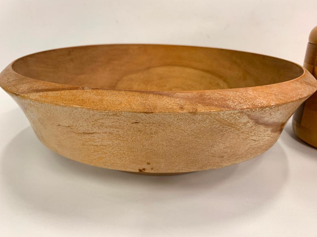 Wood Turned Bowls And Vase